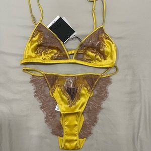 Zara lace bra and panty set